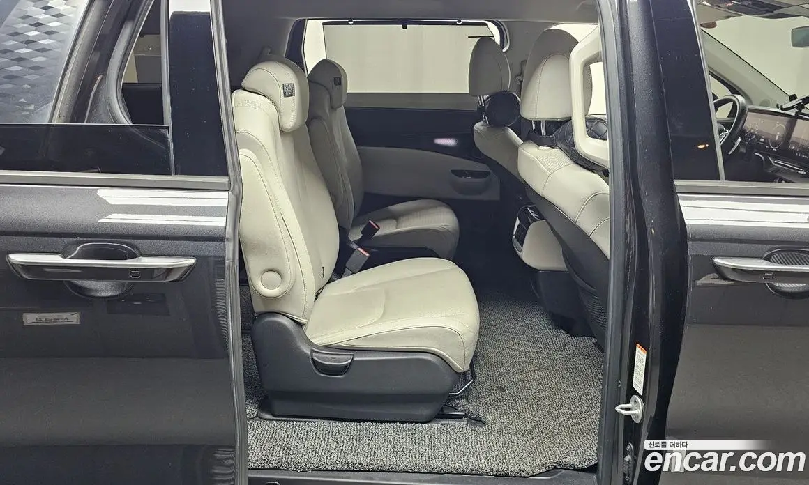 Kia Carnival 2021 2.2 автомат (гидро), фото 12