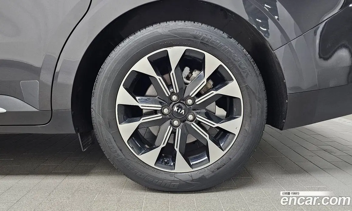 Kia Carnival 2021 2.2 автомат (гидро), фото 5