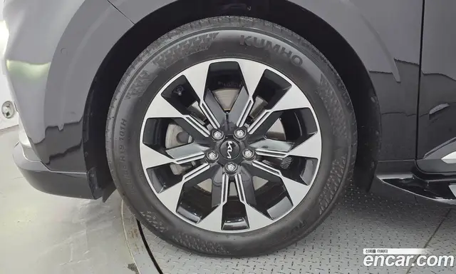 Kia Carnival 2021 2.2 автомат (гидро), миниатюра 5
