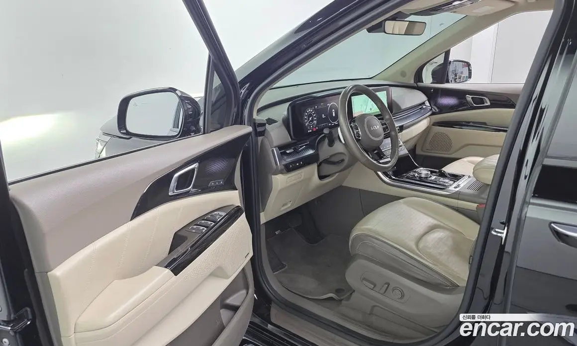 Kia Carnival 2021 2.2 автомат (гидро), фото 10