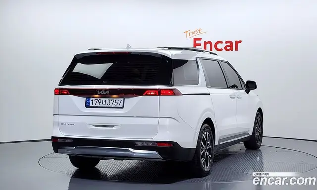 Kia Carnival 2021 2.2 автомат (гидро), миниатюра 2