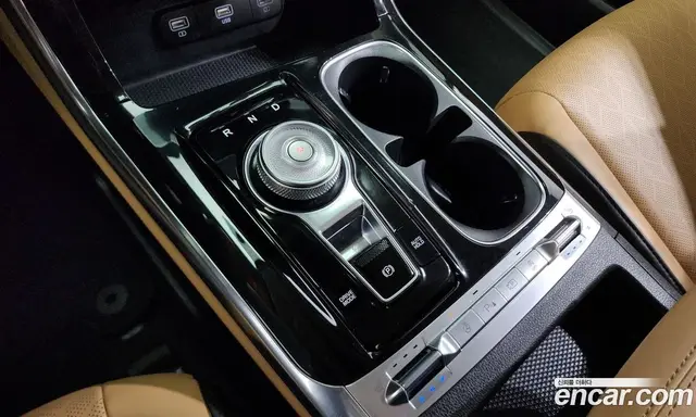 Kia Carnival 2021 2.2 автомат (гидро), миниатюра 9