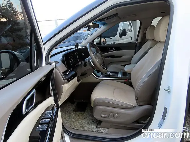Kia Carnival 2021 2.2 автомат (гидро), миниатюра 5 Kia Carnival 2021 2.2 автомат (гидро), миниатюра 5