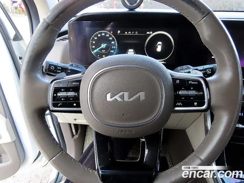 Kia Carnival 2021 2.2 автомат (гидро), фото 9 Kia Carnival 2021 2.2 автомат (гидро), фото 9