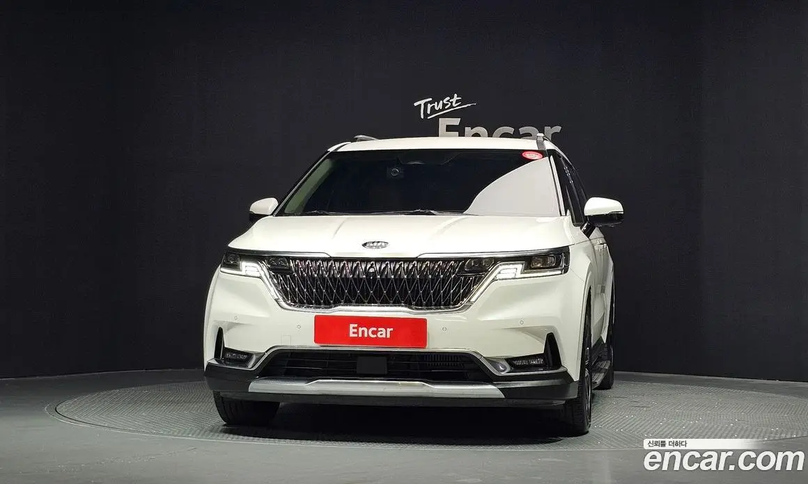 Kia Carnival 2021 2.2 автомат (гидро), фото 3