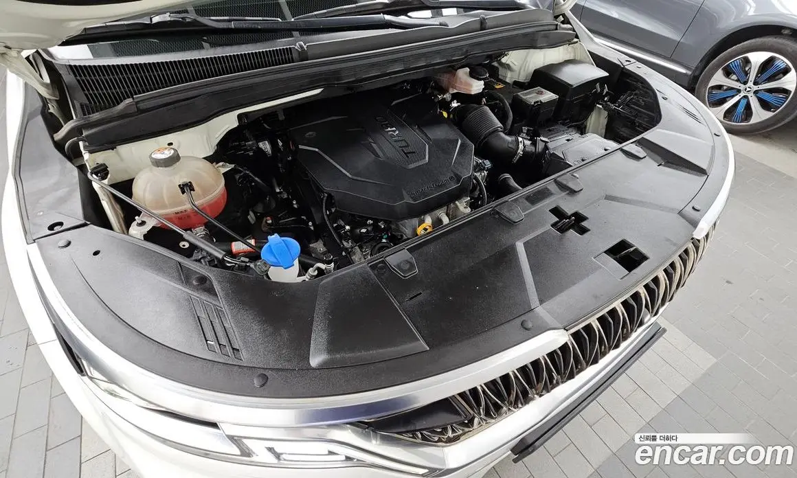 Kia Carnival 2021 2.2 автомат (гидро), фото 6