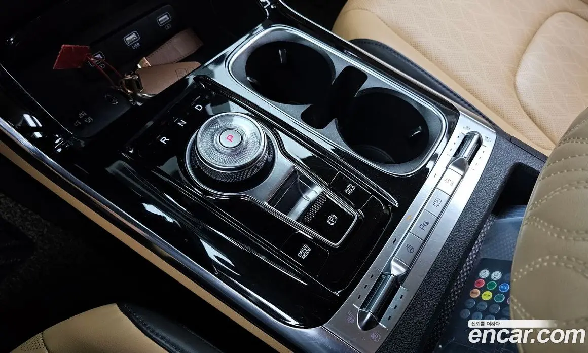 Kia Carnival 2021 2.2 автомат (гидро), фото 9