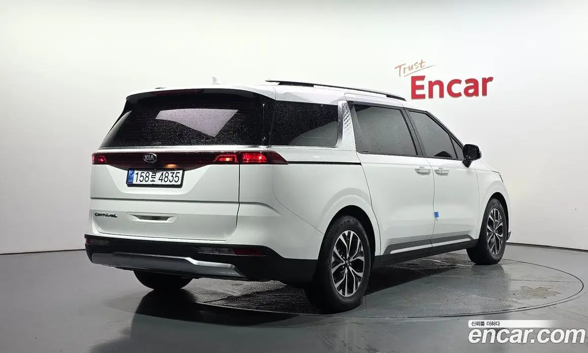 Kia Carnival 2021 2.2 автомат (гидро), фото 2 Kia Carnival 2021 2.2 автомат (гидро), фото 2