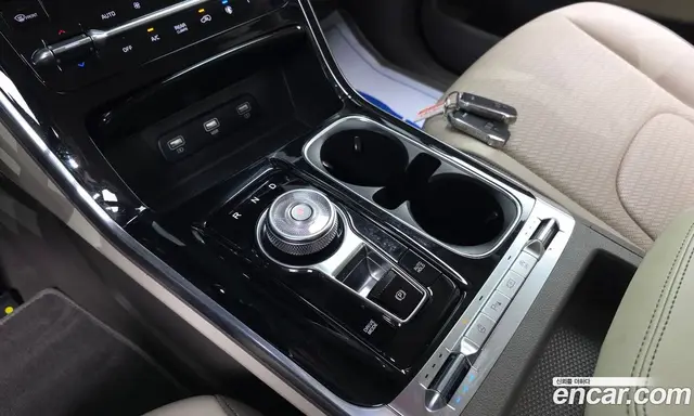 Kia Carnival 2021 2.2 автомат (гидро), миниатюра 9 Kia Carnival 2021 2.2 автомат (гидро), миниатюра 9