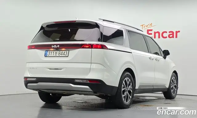 Kia Carnival 2022 2.2 автомат (гидро), миниатюра 2
