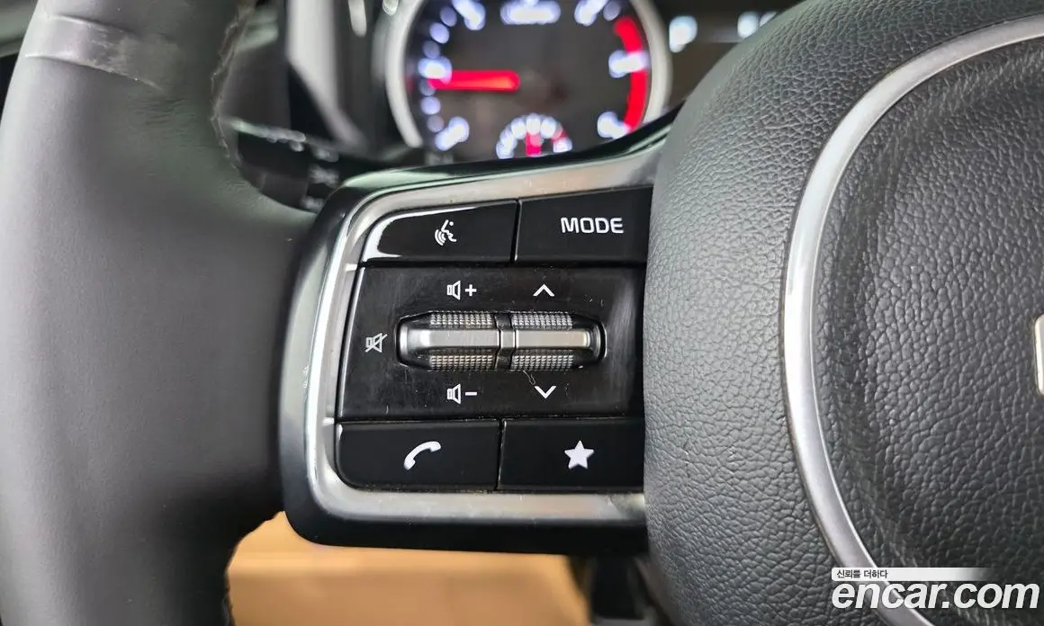 Kia Carnival 2022 2.2 автомат (гидро), фото 20