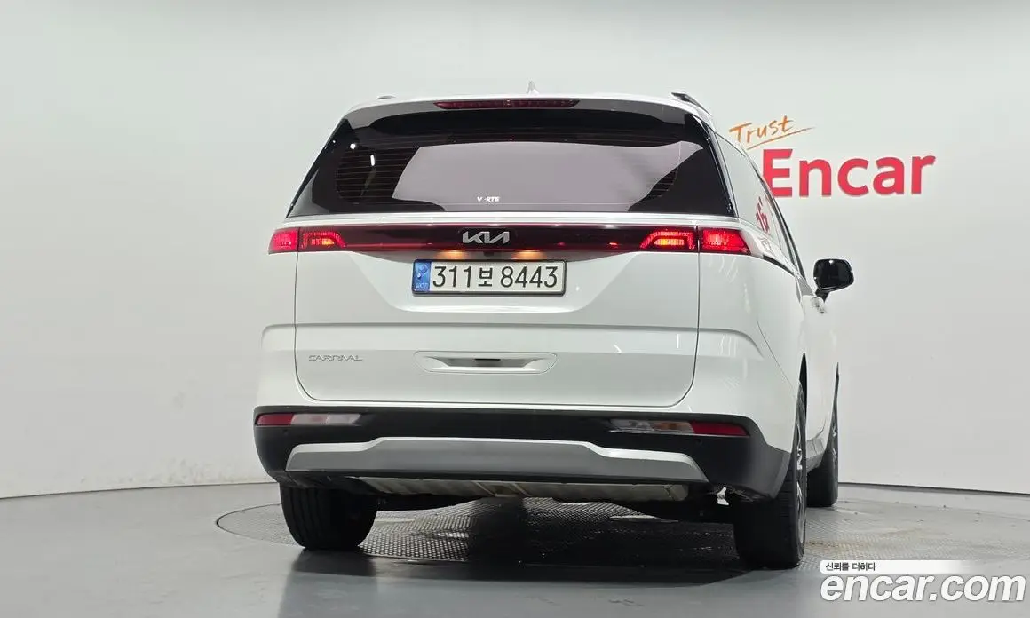 Kia Carnival 2022 2.2 автомат (гидро), фото 4
