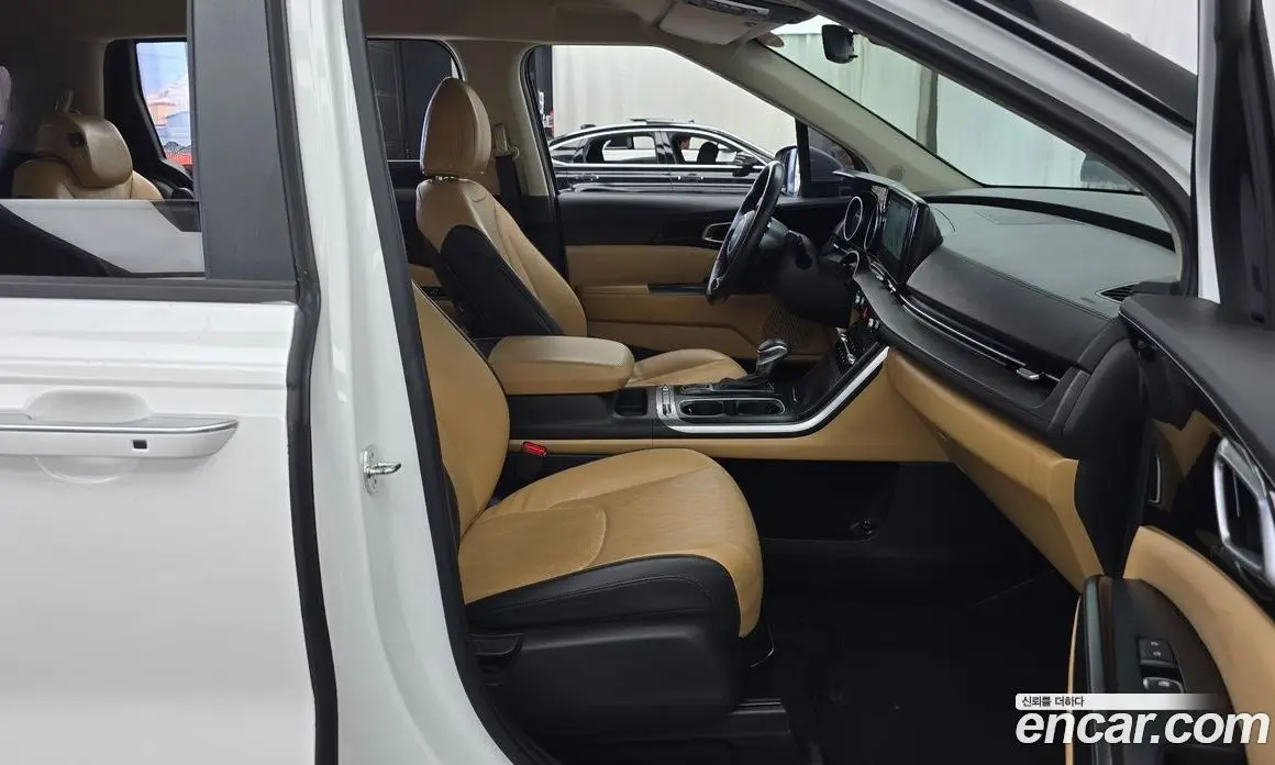 Kia Carnival 2022 3.5 автомат (гидро), фото 16