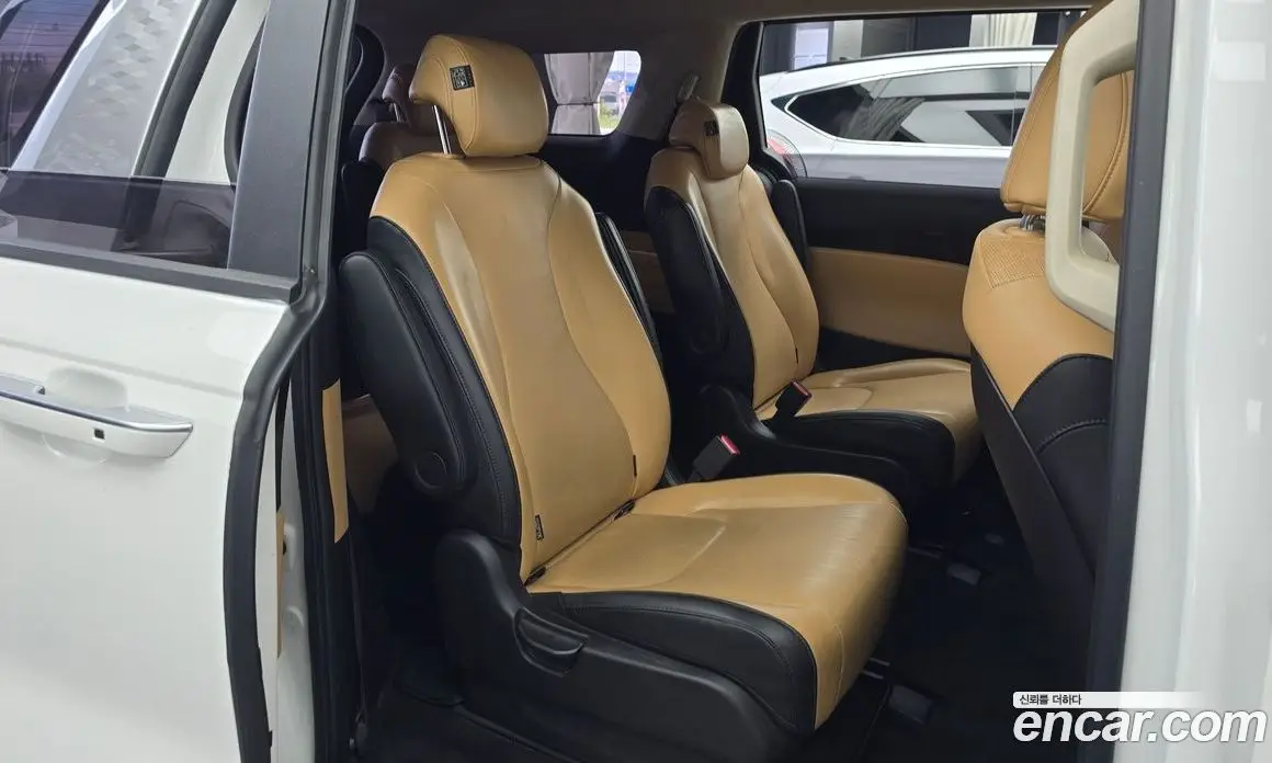 Kia Carnival 2022 3.5 автомат (гидро), фото 17