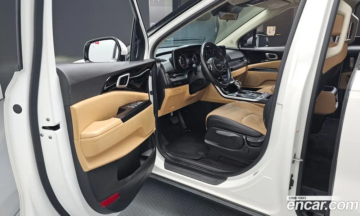 Kia Carnival 2022 3.5 автомат (гидро), фото 13 Kia Carnival 2022 3.5 автомат (гидро), фото 13