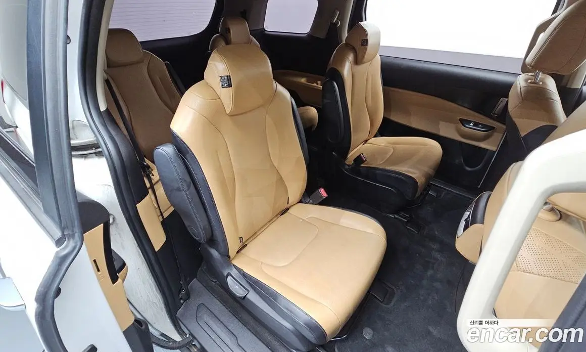 Kia Carnival 2022 3.5 автомат (гидро), фото 17 Kia Carnival 2022 3.5 автомат (гидро), фото 17