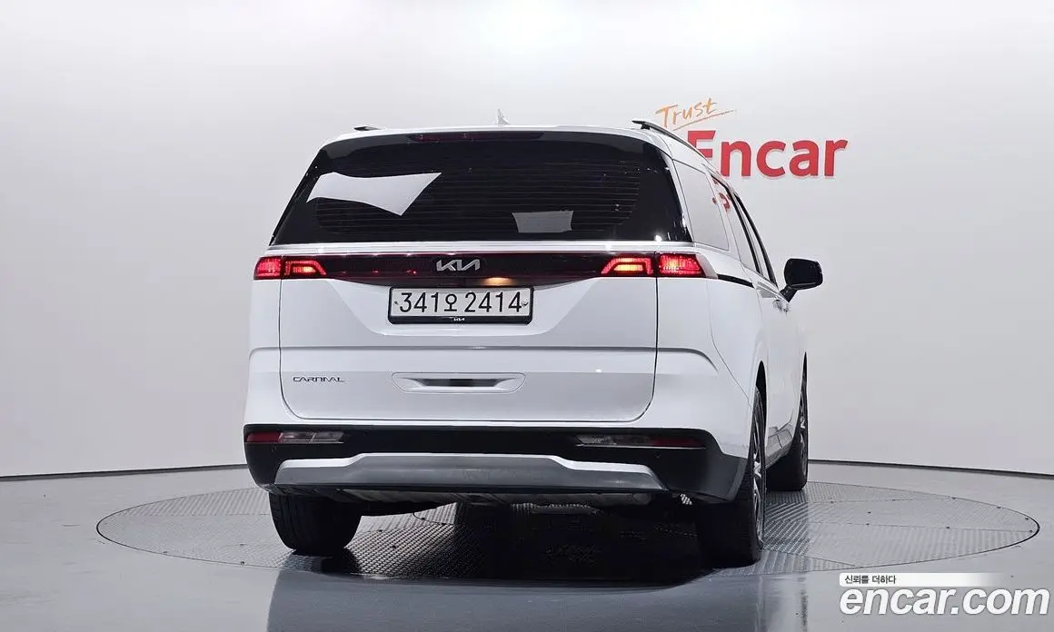 Kia Carnival 2022 3.5 автомат (гидро), фото 4 Kia Carnival 2022 3.5 автомат (гидро), фото 4