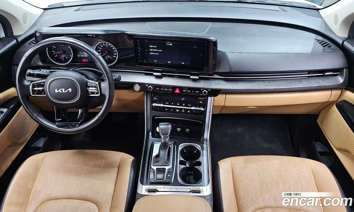 Kia Carnival 2022 3.5 автомат (гидро), фото 10 Kia Carnival 2022 3.5 автомат (гидро), фото 10