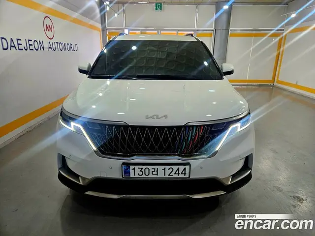 Kia Carnival, 2023, 60 800 км