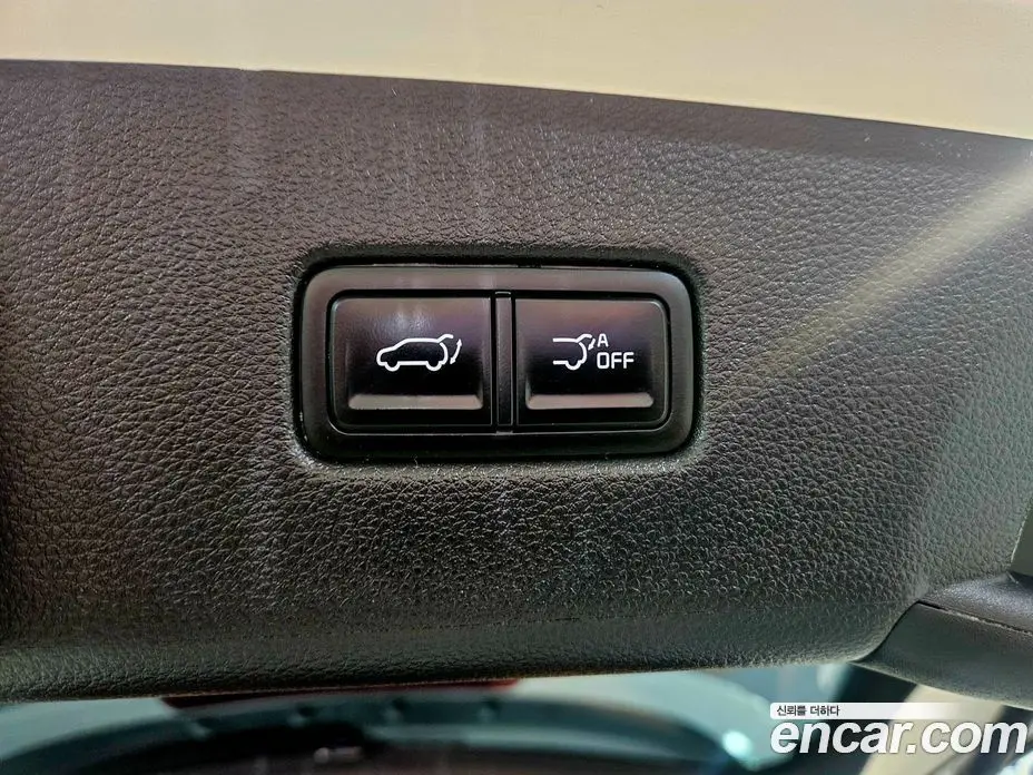 Kia Carnival 2023 2.2 автомат (гидро), фото 6