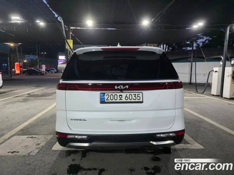 Kia Carnival 2023 3.5 автомат (гидро), фото 4