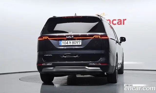Kia Carnival 2023 2.2 автомат (гидро), миниатюра 4