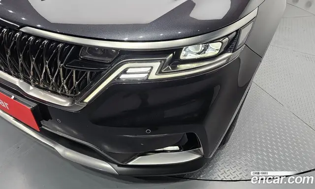 Kia Carnival 2023 2.2 автомат (гидро), миниатюра 8