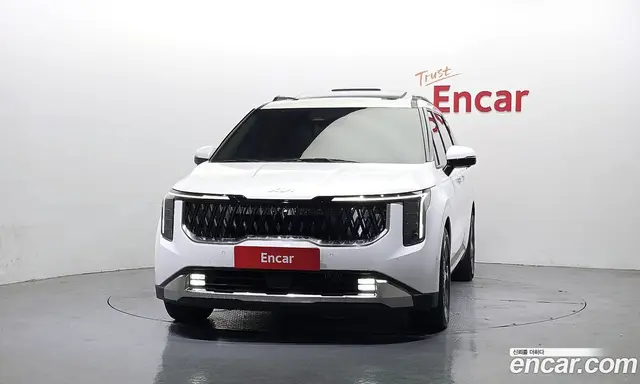 Kia Carnival 2024 2.2 автомат (гидро), миниатюра 3