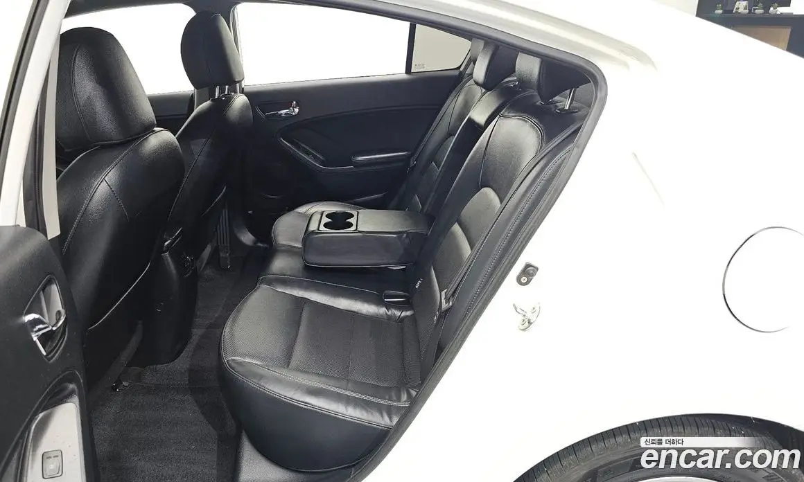 Kia K3 2015 1.6 автомат (гидро), фото 11 Kia K3 2015 1.6 автомат (гидро), фото 11