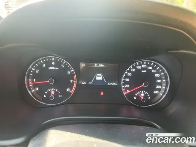 Kia K3 2022 1.6 автомат (гидро), миниатюра 7