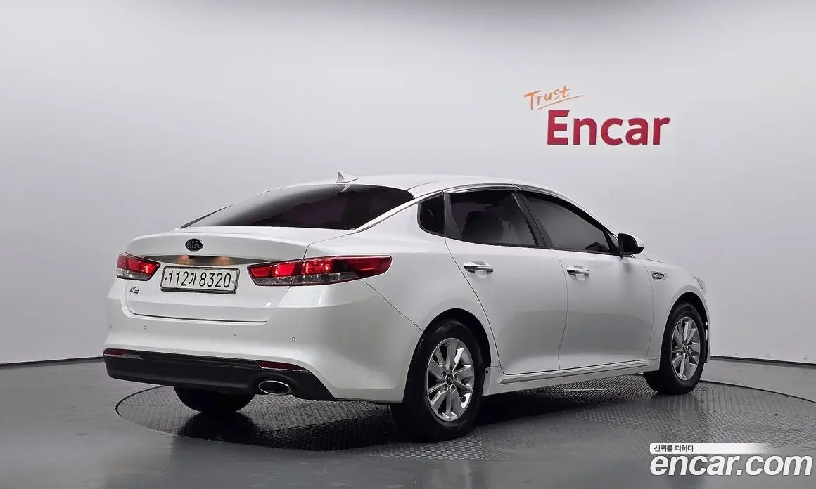 Kia K5 (Optima) 2016 2.0 автомат (гидро), фото 2 Kia K5 (Optima) 2016 2.0 автомат (гидро), фото 2