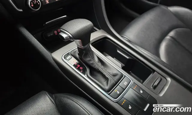 Kia K5 (Optima) 2016 2.0 автомат (гидро), миниатюра 9 Kia K5 (Optima) 2016 2.0 автомат (гидро), миниатюра 9