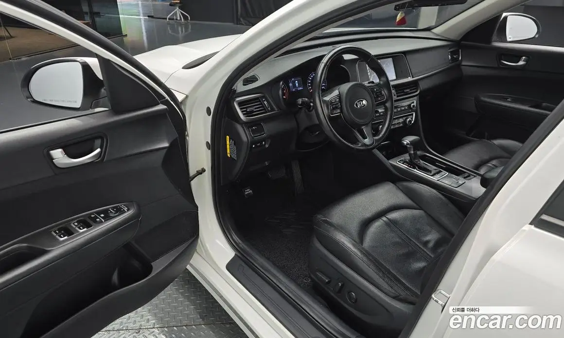 Kia K5 (Optima) 2016 2.0 автомат (гидро), фото 10 Kia K5 (Optima) 2016 2.0 автомат (гидро), фото 10