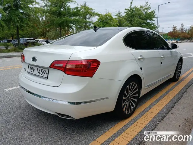 Kia K7 2011 3.0 автомат (гидро), миниатюра 6 Kia K7 2011 3.0 автомат (гидро), миниатюра 6