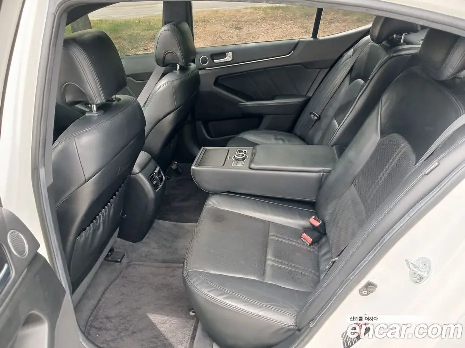 Kia K7 2011 3.0 автомат (гидро), фото 8 Kia K7 2011 3.0 автомат (гидро), фото 8