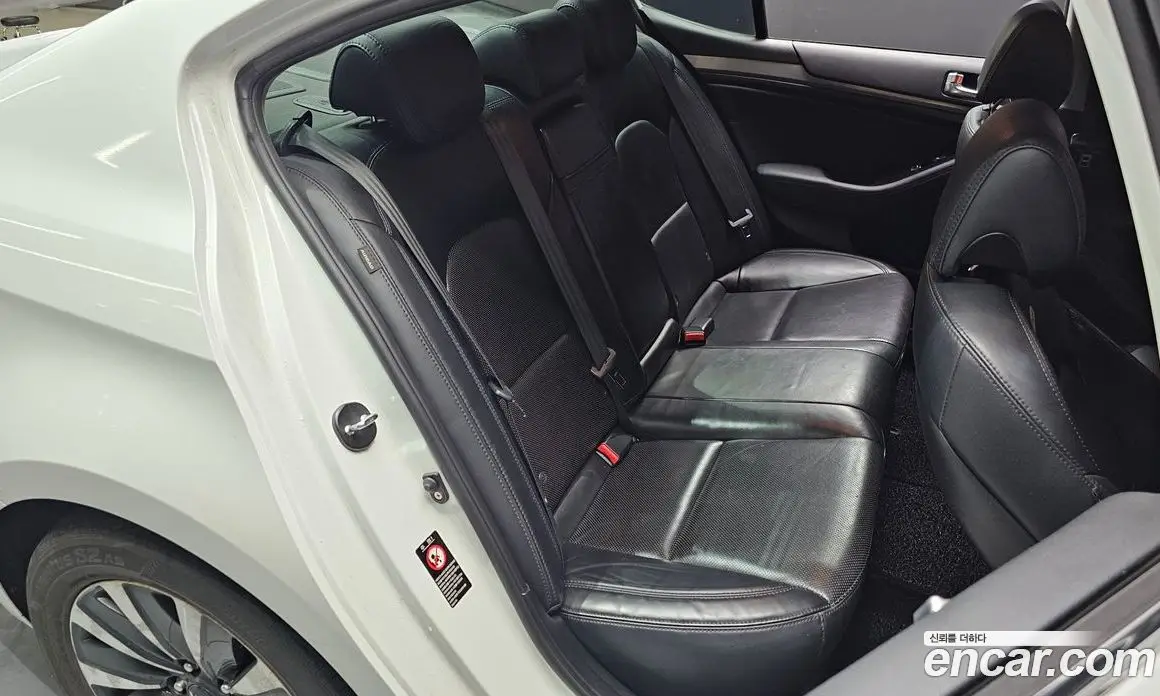 Kia K7 2014 2.4 автомат (гидро), фото 12 Kia K7 2014 2.4 автомат (гидро), фото 12