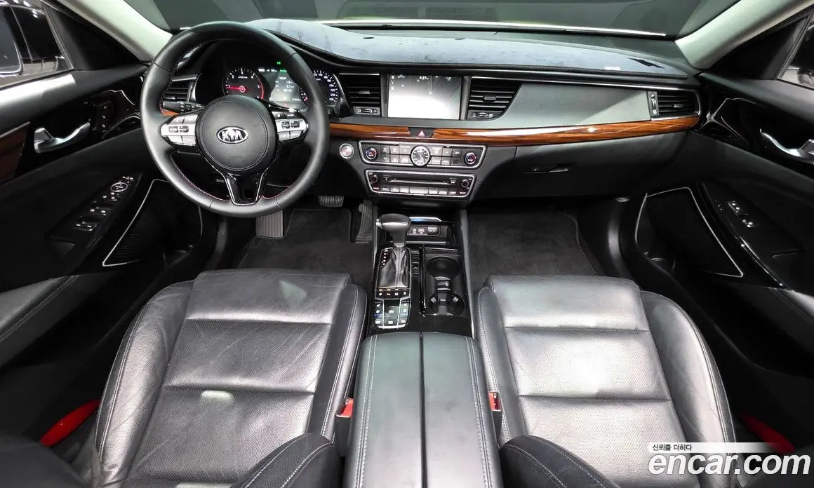 Kia K7 2017 2.2 автомат (гидро), фото 7 Kia K7 2017 2.2 автомат (гидро), фото 7
