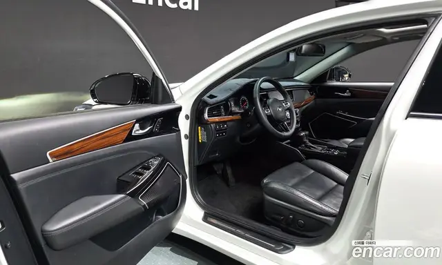 Kia K7 2017 2.2 автомат (гидро), миниатюра 10 Kia K7 2017 2.2 автомат (гидро), миниатюра 10
