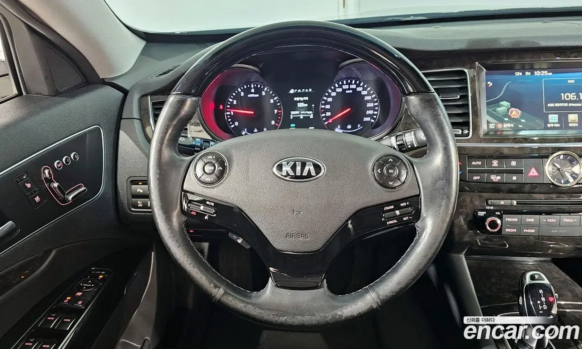 Kia K9 2017 3.3 автомат (гидро), фото 13