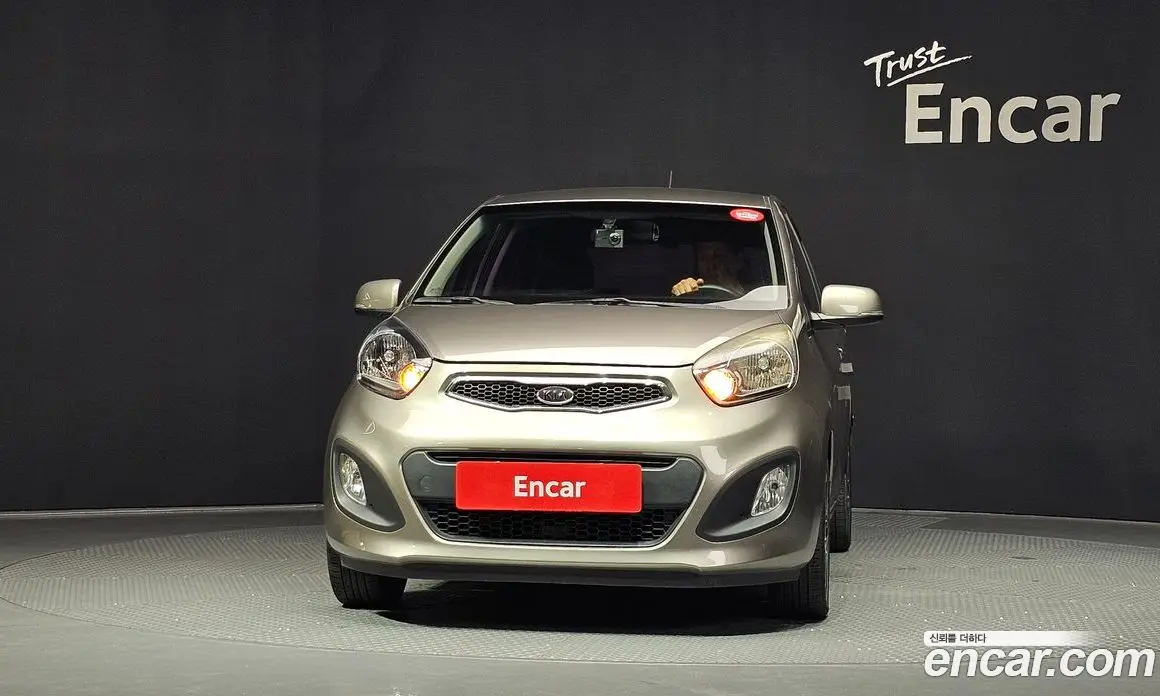 Kia Morning 2012 1.0 автомат (гидро), фото 3