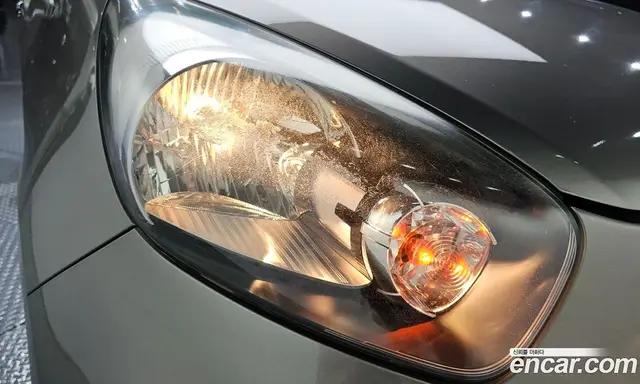 Kia Morning 2012 1.0 автомат (гидро), миниатюра 8