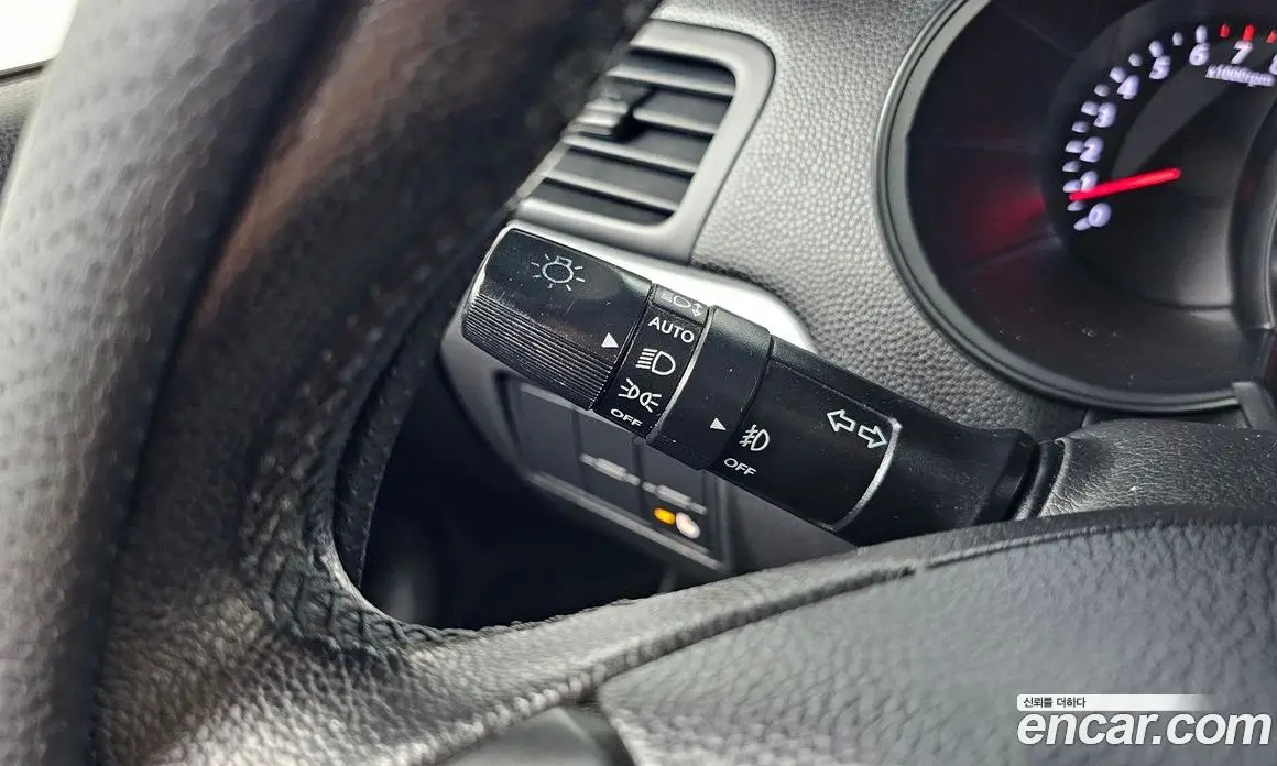 Kia Morning 2012 1.0 автомат (гидро), фото 19