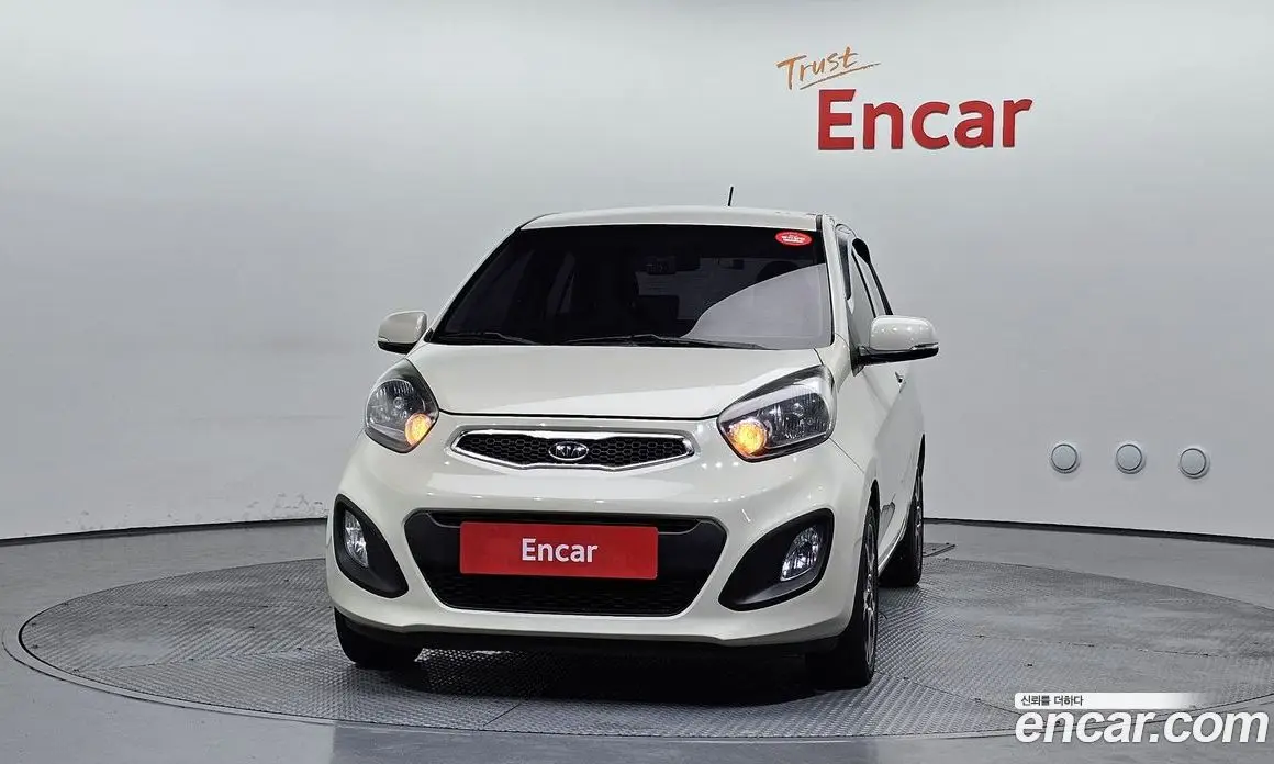 Kia Morning 2012 1.0 автомат (гидро), фото 3