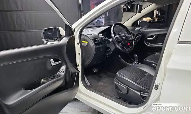 Kia Morning 2015 1.0 автомат (гидро), миниатюра 10