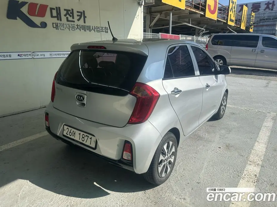 Kia Morning 2015 1.0 автомат (гидро), фото 2 Kia Morning 2015 1.0 автомат (гидро), фото 2