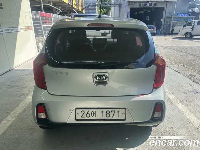 Kia Morning 2015 1.0 автомат (гидро), миниатюра 4 Kia Morning 2015 1.0 автомат (гидро), миниатюра 4