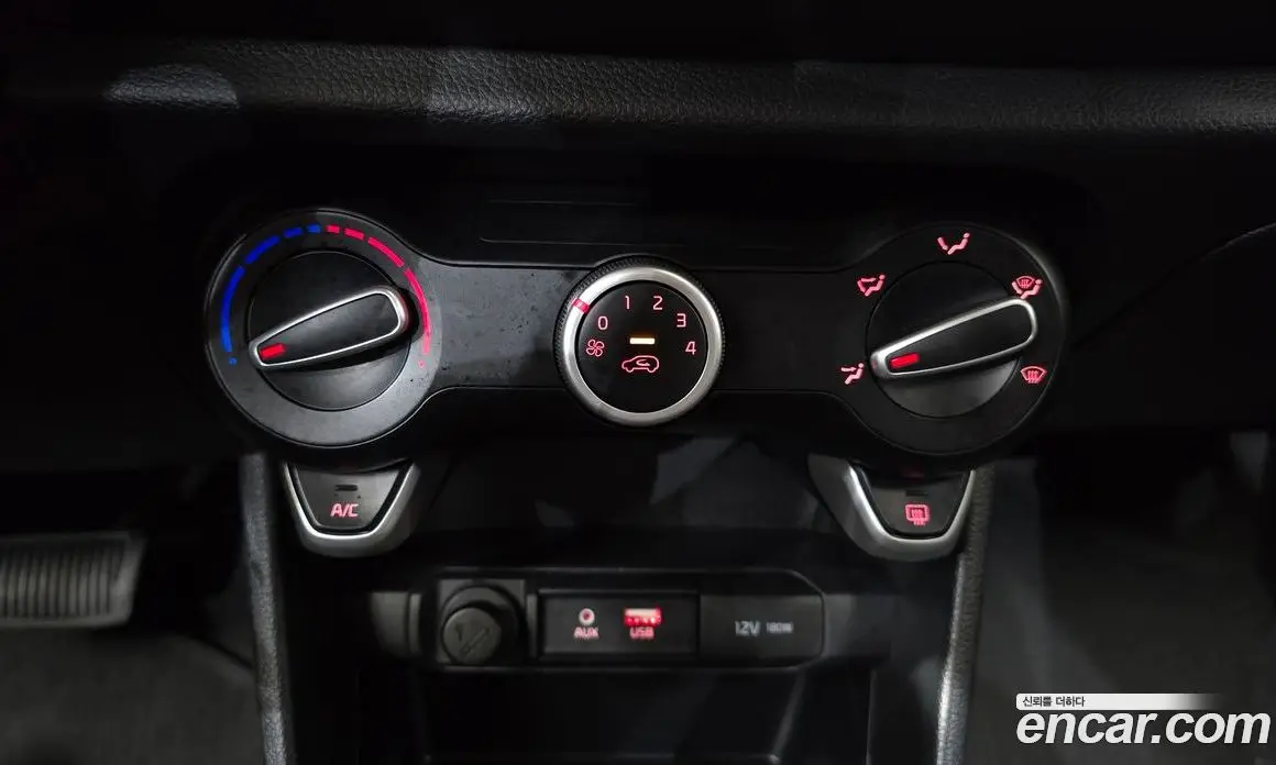 Kia Morning 2018 1.0 автомат (гидро), фото 16