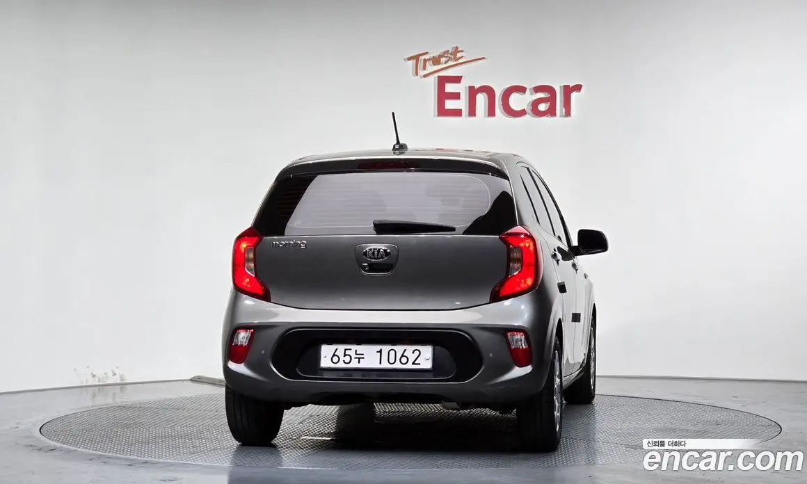 Kia Morning 2018 1.0 автомат (гидро), фото 4