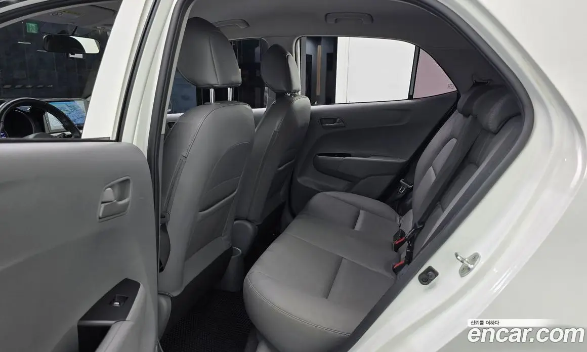Kia Morning 2019 1.0 автомат (гидро), фото 16 Kia Morning 2019 1.0 автомат (гидро), фото 16