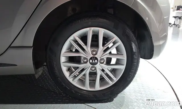 Kia Morning 2020 1.0 автомат (гидро), миниатюра 7
